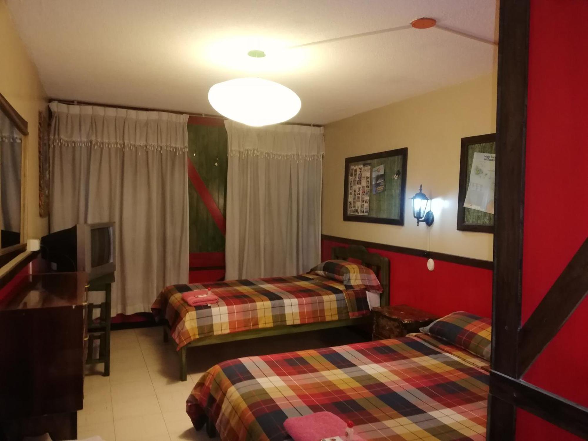 Flying Donkey Bed & Breakfast Otavalo Exterior photo