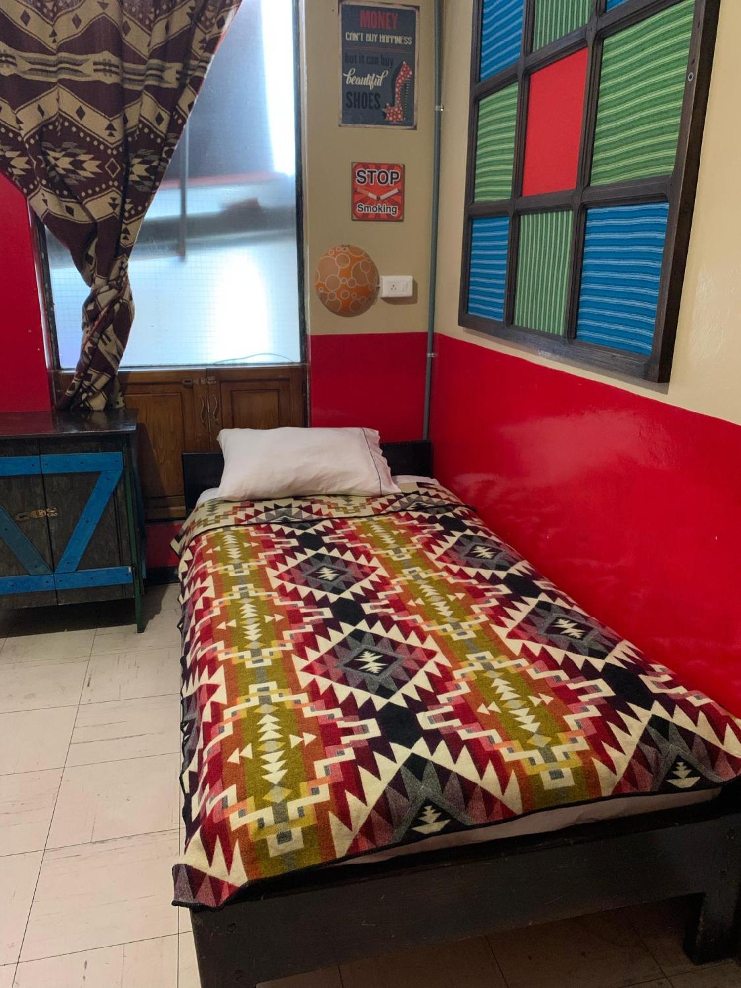 Flying Donkey Bed & Breakfast Otavalo Exterior photo