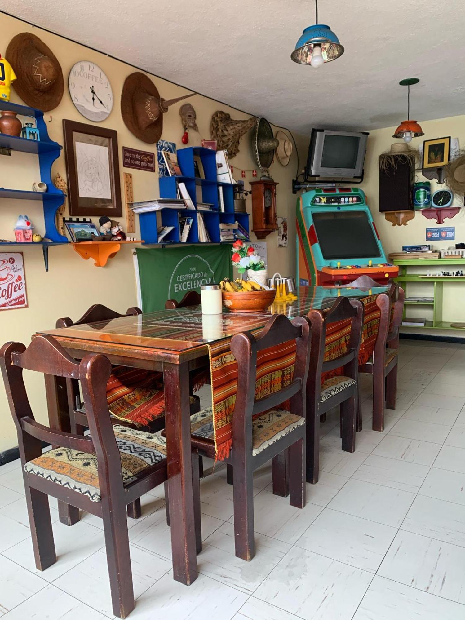 Flying Donkey Bed & Breakfast Otavalo Exterior photo